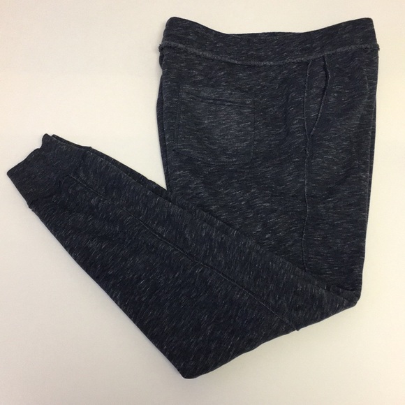 hollister iconic feel good fleece